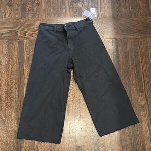 NWT Black Wide-Leg Cropped Ankle Pants